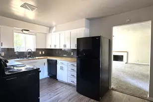 621 Irving Dr, Myrtle Creek, OR 97457 - Photo 12