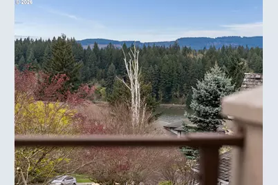 4844 NW Rainier Ct, Camas, WA 98607 - Photo 8