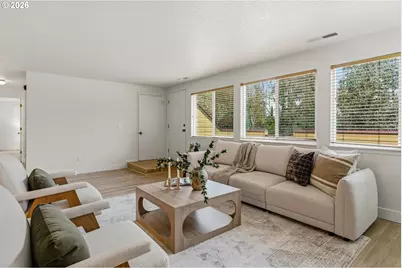 1621 NE 113th St #122, Vancouver, WA 98686 - Photo 2