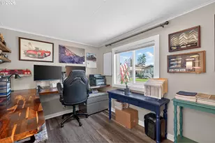 4155 NE Three Mile Ln, McMinnville, OR 97128 - Photo 14