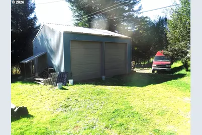 56710 Dillard Dr, Coquille, OR 97423 - Photo 26