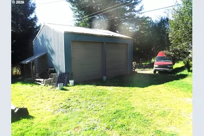 56710 Dillard Dr, Coquille, OR 97423 - Photo 32