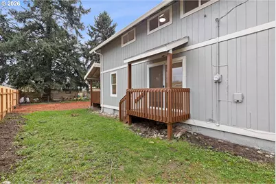 9828 SE Ellis St, Portland, OR 97266 - Photo 28