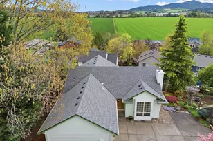 2711 Harvest Ct, Forest Grove, OR 97116 - Photo 2