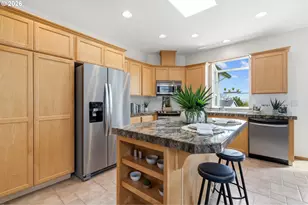 2711 Harvest Ct, Forest Grove, OR 97116 - Photo 18