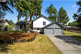 9905 NW 4th Ave, Vancouver, WA 98685 - Photo 2