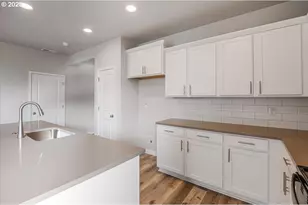 430 S Elm St, Yamhill, OR 97148 - Photo 14