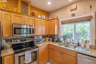 4697 Caribou Dr, Albany, OR 97321 - Photo 4