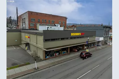 212 E 2nd St, The Dalles, OR 97058 - Photo 1