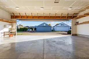731 Aeronca St, Independence, OR 97351 - Photo 32
