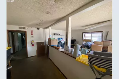 1885 Anunsen Ct NE, Salem, OR 97301 - Photo 20