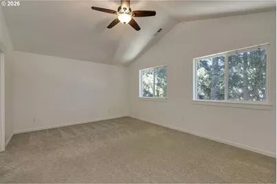 20028 Berge View Ave, Oregon City, OR 97045 - Photo 16