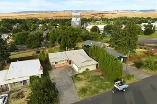 1321 College St, Milton-Freewater, OR 97862 - Photo 32