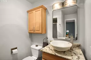 12040 NW Lovejoy St, Portland, OR 97229 - Photo 12