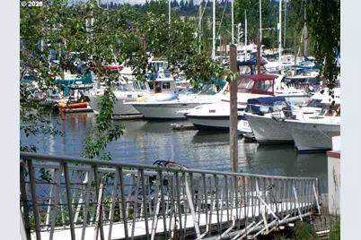129 N Hayden Bay Dr #BLDG  F, Portland, OR 97217 - Photo 34