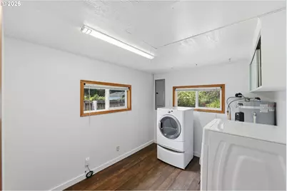 63299 Wildahl Rd, Coos Bay, OR 97420 - Photo 16