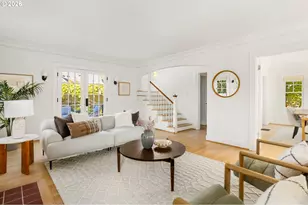 2041 NE Mason St, Portland, OR 97211 - Photo 10