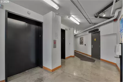 1420 NW Lovejoy St #204, Portland, OR 97209 - Photo 42