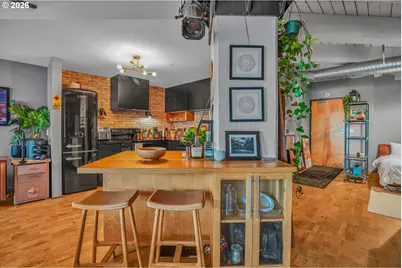 1420 NW Lovejoy St #204, Portland, OR 97209 - Photo 14