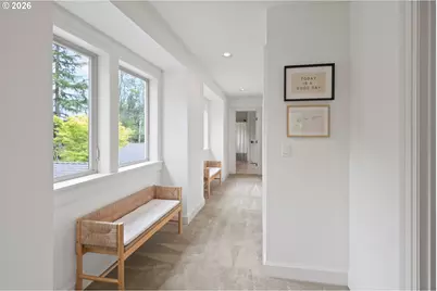 11657 SW 19th Ave, Portland, OR 97219 - Photo 34