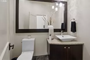 11657 SW 19th Ave, Portland, OR 97219 - Photo 22