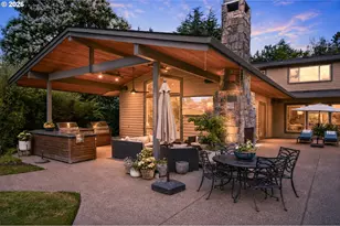 11657 SW 19th Ave, Portland, OR 97219 - Photo 40