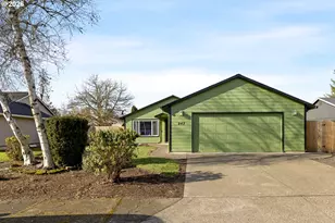 247 SW Manzanita St, McMinnville, OR 97128 - Photo 1