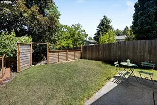 3649 SE Francis St, Portland, OR 97202 - Photo 40