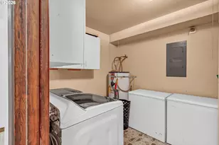 331 Hemlock Ln, Roseburg, OR 97471 - Photo 38