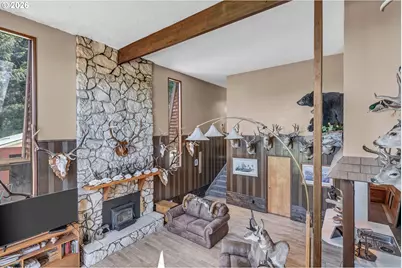 331 Hemlock Ln, Roseburg, OR 97471 - Photo 24