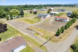 9015 Community Club Rd, Amity, OR 97101 - Photo 4