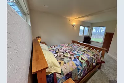 31640 Spruce Dr, Gold Beach, OR 97444 - Photo 20