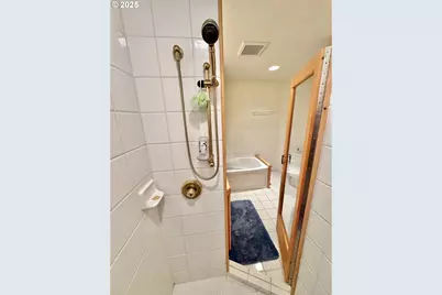 31640 Spruce Dr, Gold Beach, OR 97444 - Photo 24