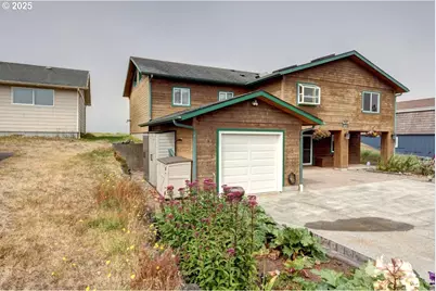 30715 G St, Ocean Park, WA 98640 - Photo 4