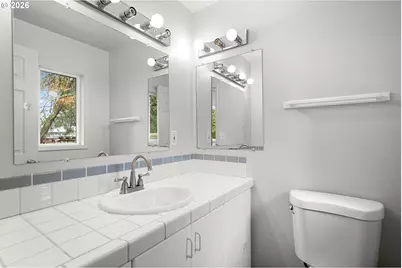 5803 SW 56th Ave, Portland, OR 97221 - Photo 26