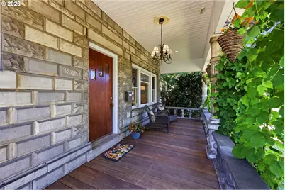 1820 N Schofield St, Portland, OR 97217 - Photo 6