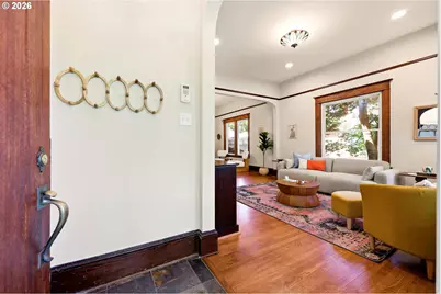 1820 N Schofield St, Portland, OR 97217 - Photo 8