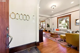 1820 N Schofield St, Portland, OR 97217 - Photo 8