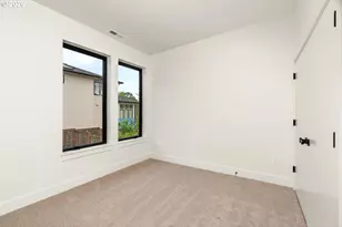 15592 Waluga, Lake Oswego, OR 97035 - Photo 38