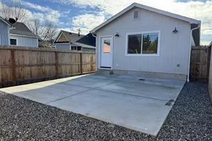 158 SE Mosher Ave, Roseburg, OR 97470 - Photo 22