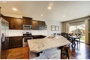 915 N Gibert Ct, Ridgefield, WA 98642 - Photo 8