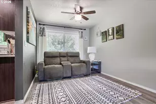 19315 SW Oak St, Beaverton, OR 97078 - Photo 12