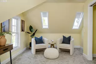 1725 N Sumner St, Portland, OR 97217 - Photo 34