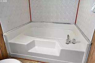 569 S 51st Pl, Springfield, OR 97478 - Photo 12