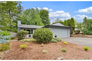 5029 SW Coronado St, Portland, OR 97219 - Photo 2