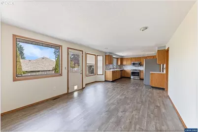 875 Jev Ct, Salem, OR 97304 - Photo 8