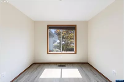 875 Jev Ct, Salem, OR 97304 - Photo 18