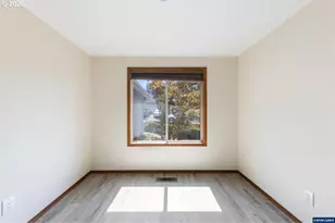 875 Jev Ct, Salem, OR 97304 - Photo 18