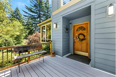 15212 NE Winsor Dr, Brush Prairie, WA 98606 - Photo 4