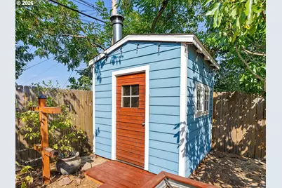 11825 NE Morris St, Portland, OR 97220 - Photo 40